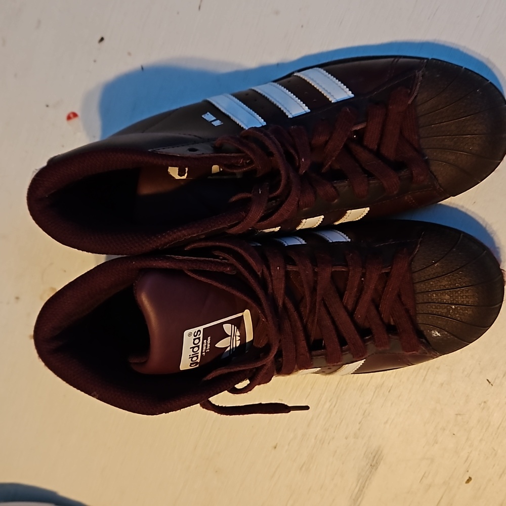 Addias high top shoes